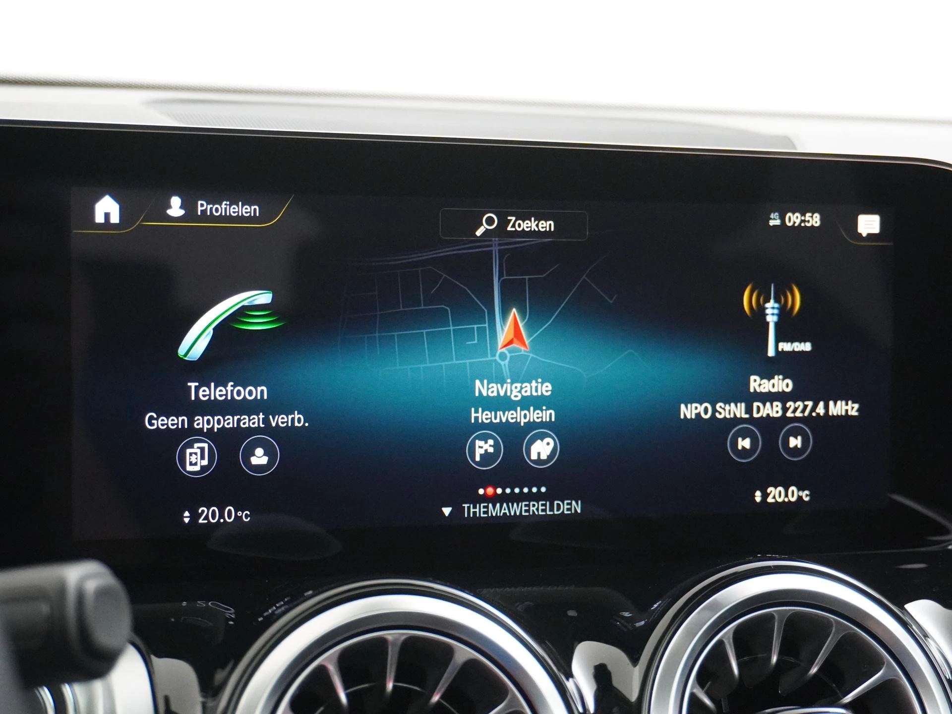 Hoofdafbeelding Mercedes-Benz EQB