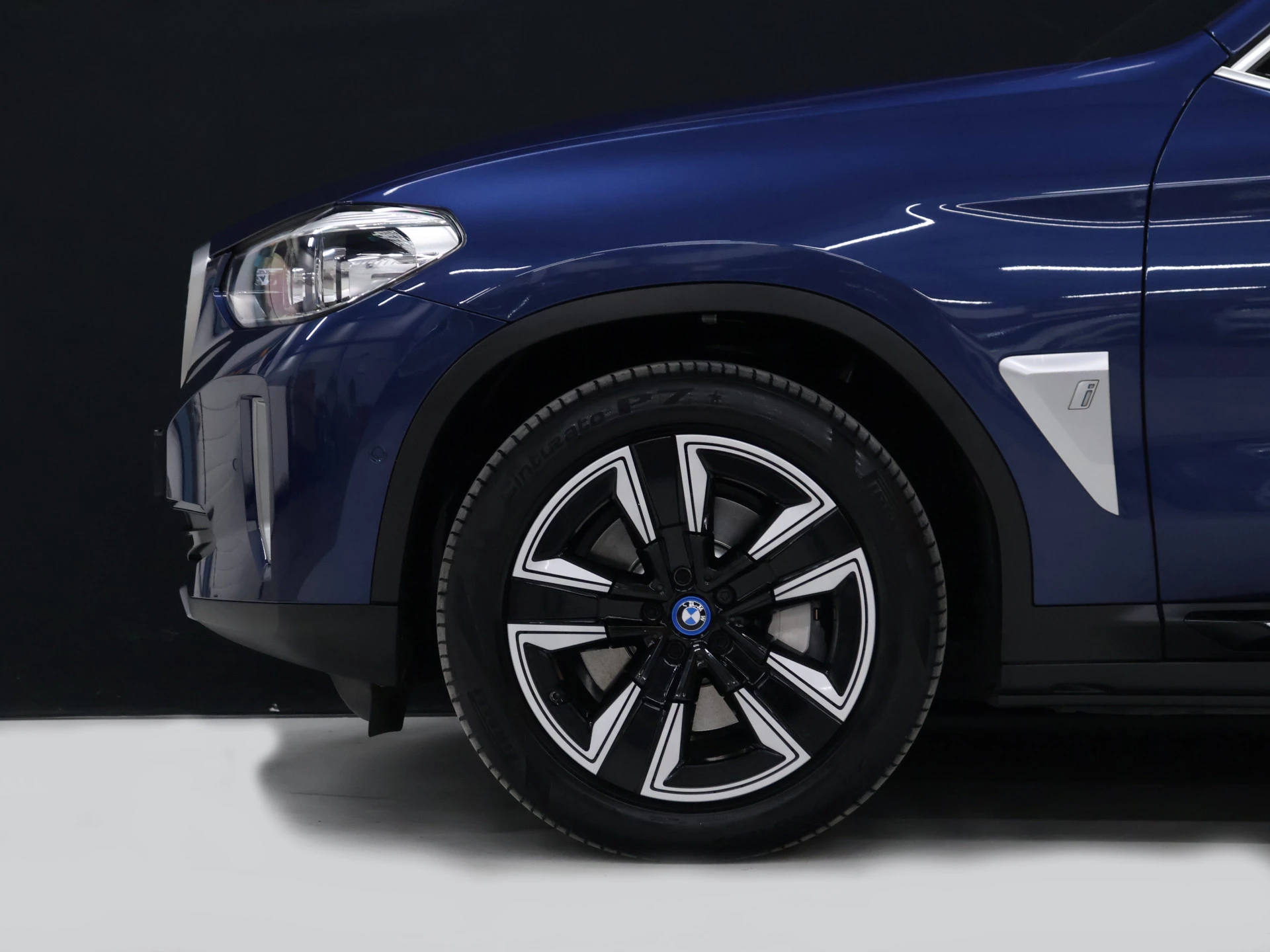 Hoofdafbeelding BMW iX3