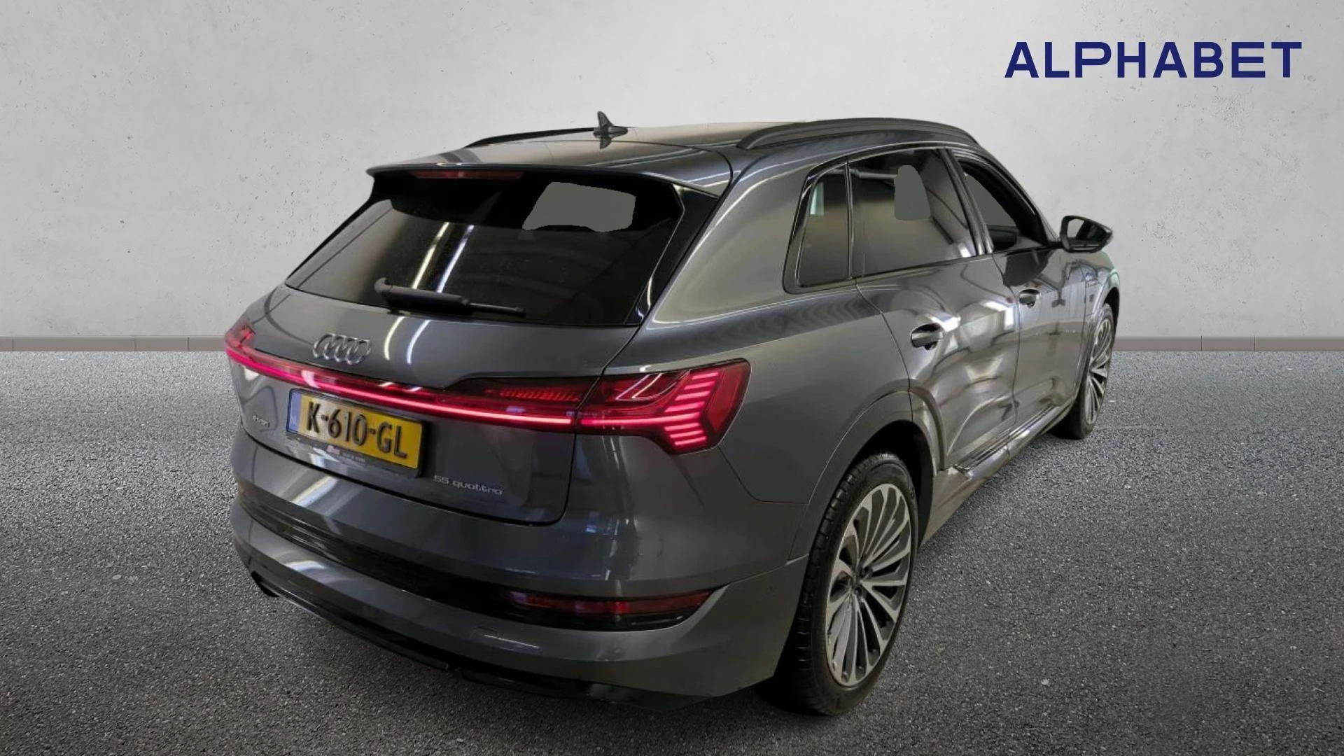 Hoofdafbeelding Audi e-tron