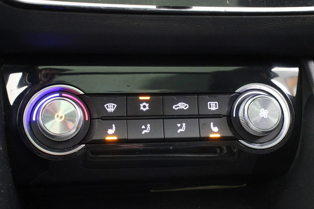 Hoofdafbeelding MG ZS