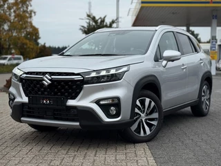 Hoofdafbeelding Suzuki S-Cross Suzuki S-Cross 1.4 STYLE PANORAMA 360 CAMERA KEYLESS NAVI HALF LEER