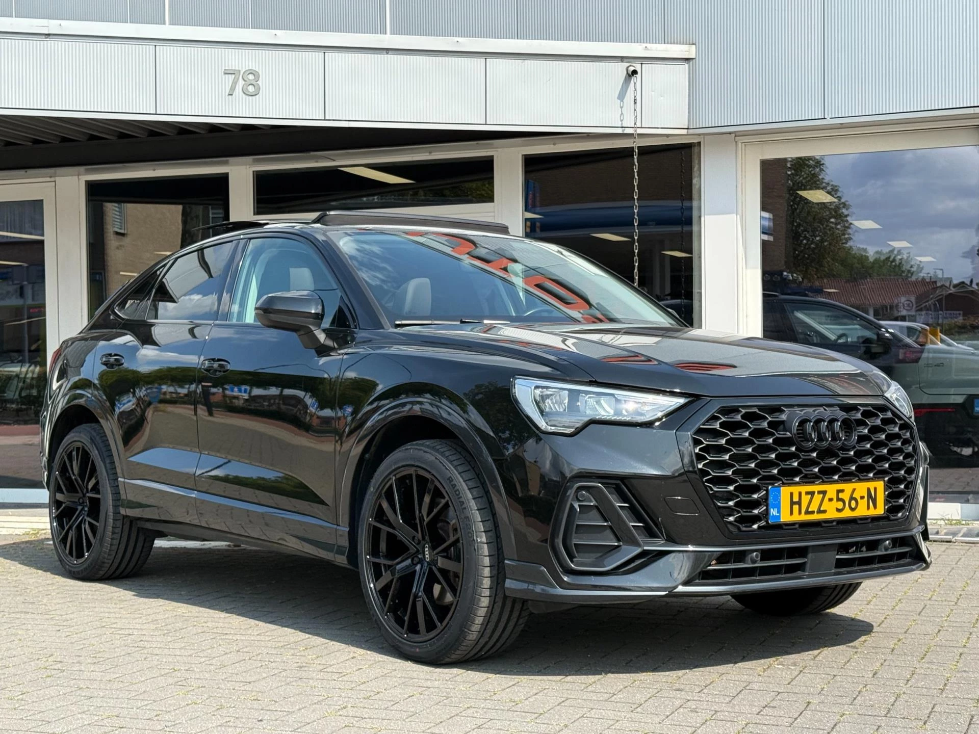 Hoofdafbeelding Audi Q3