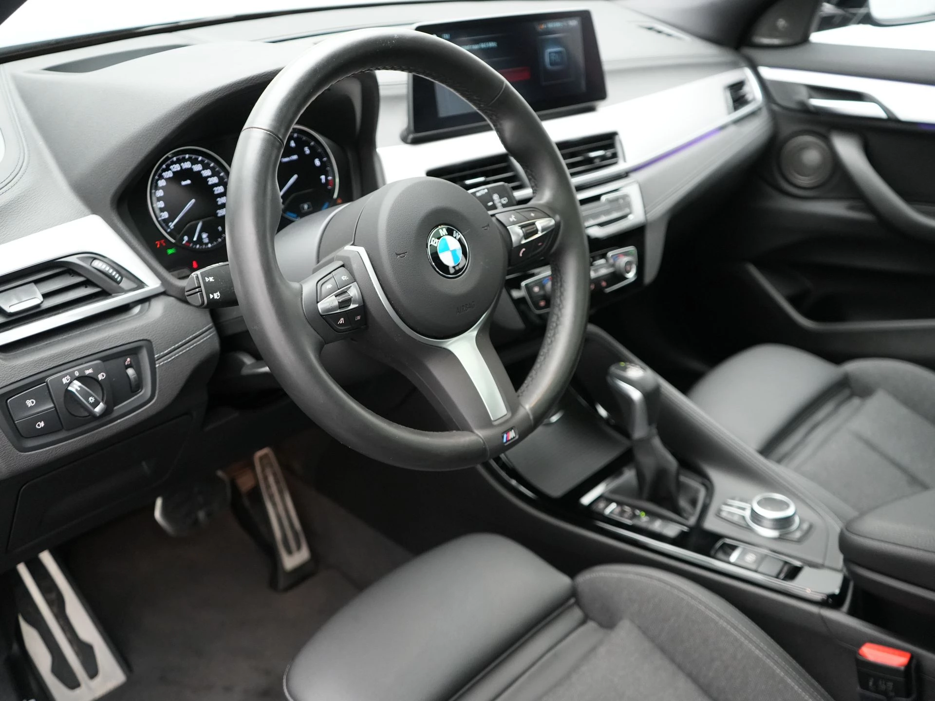 Hoofdafbeelding BMW X2
