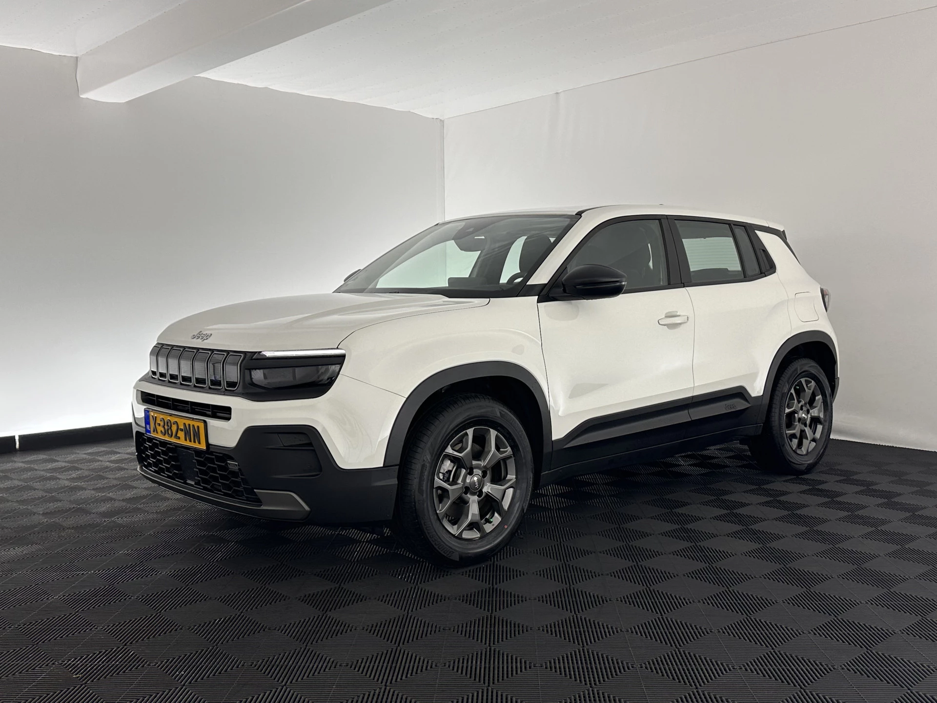 Hoofdafbeelding Jeep Avenger