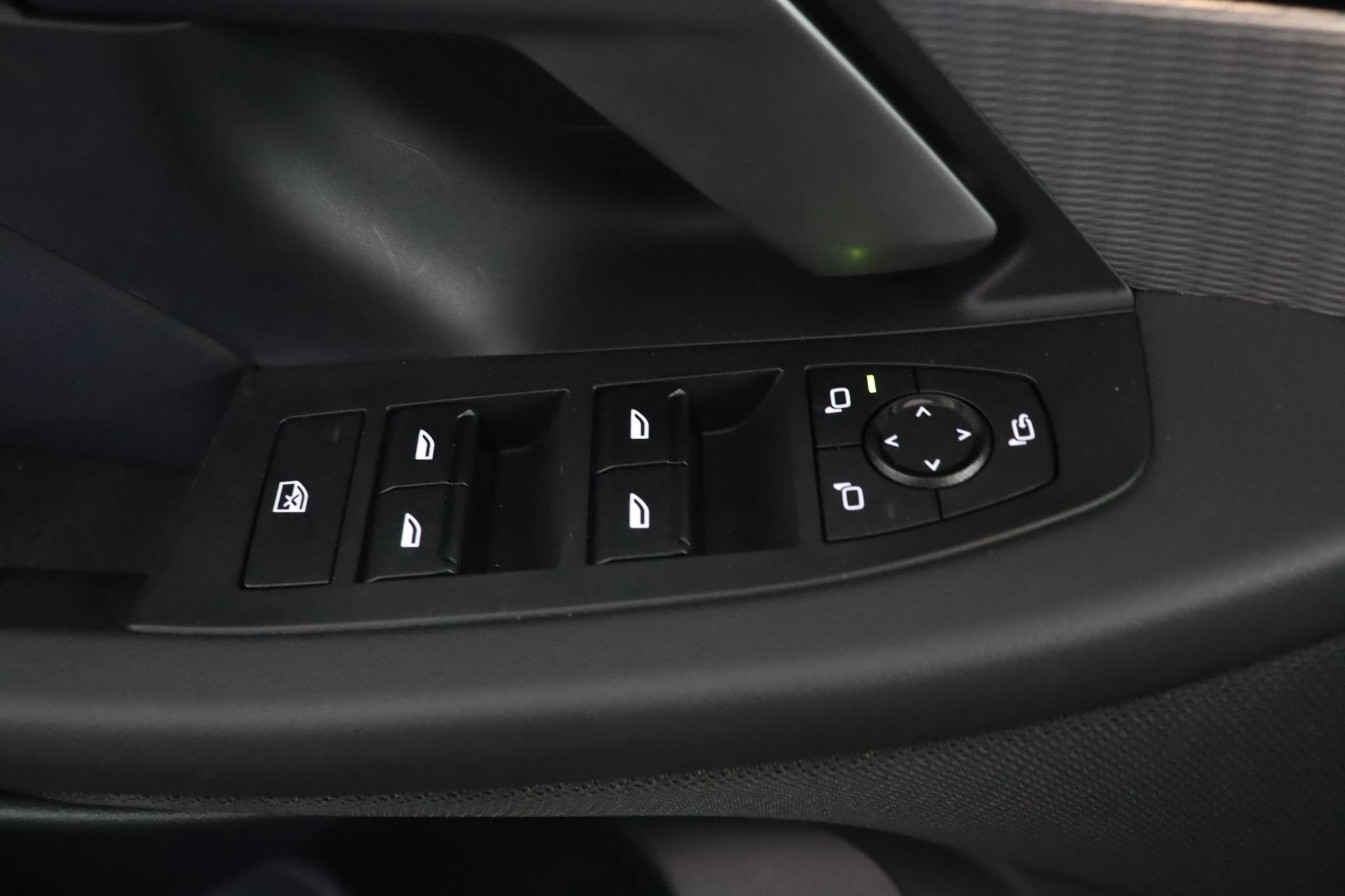 Hoofdafbeelding BMW i5