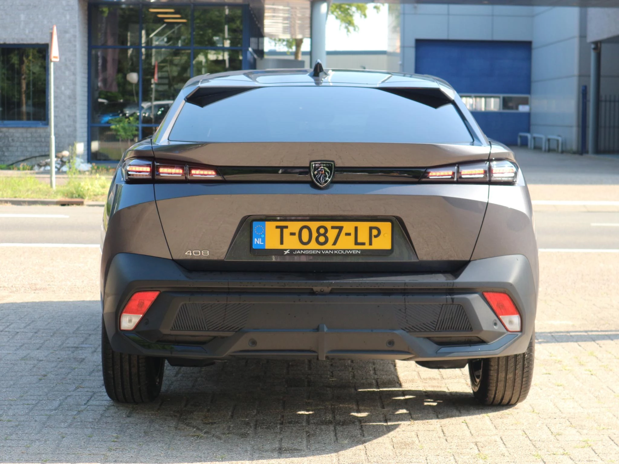 Hoofdafbeelding Peugeot 408