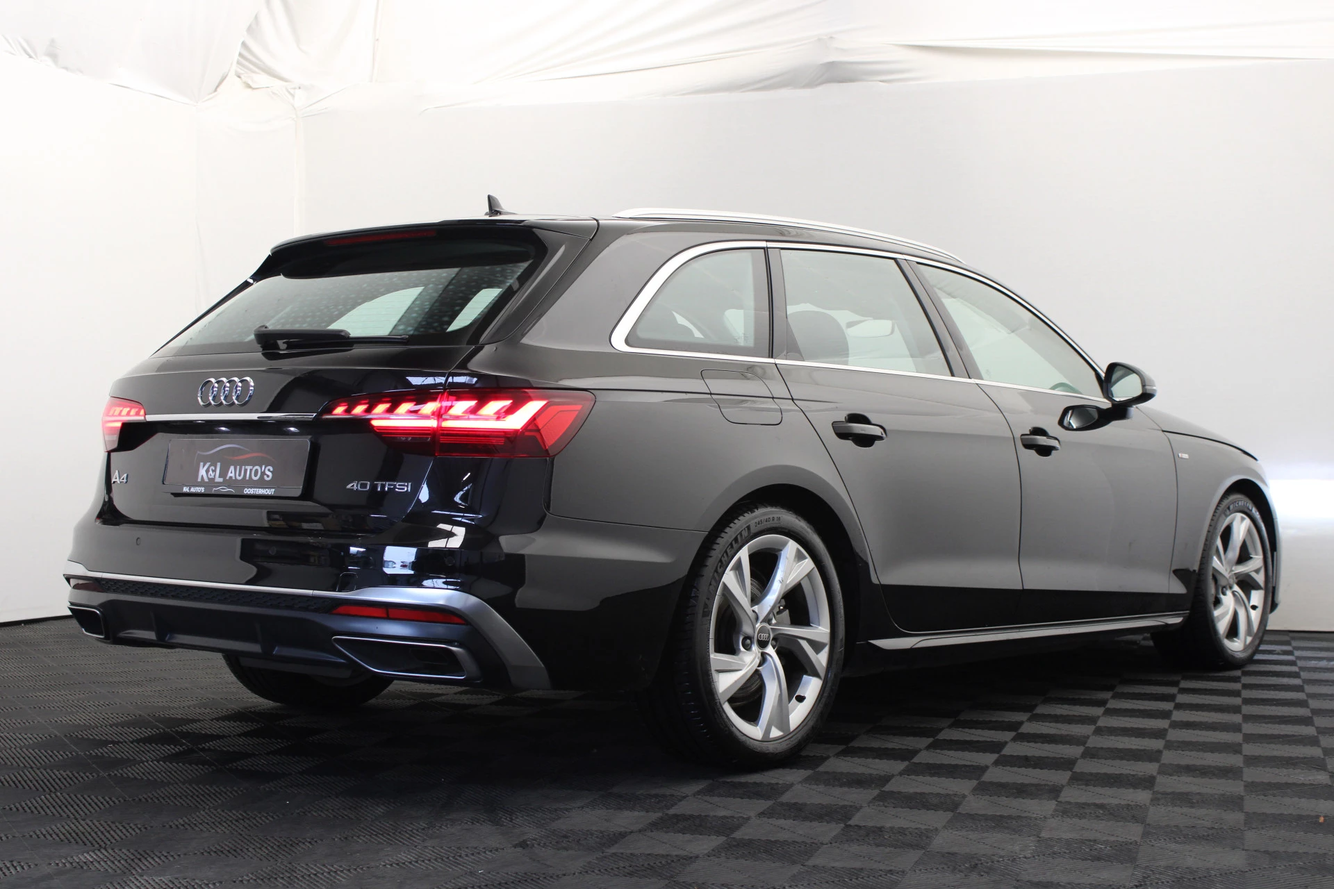 Hoofdafbeelding Audi A4