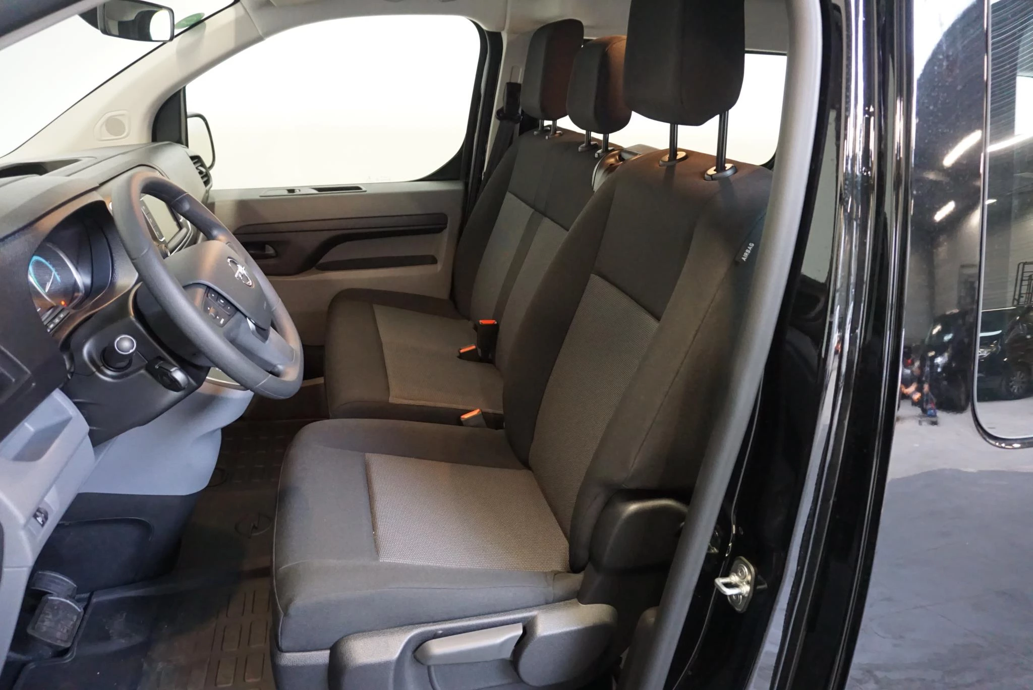 Hoofdafbeelding Opel Vivaro-e