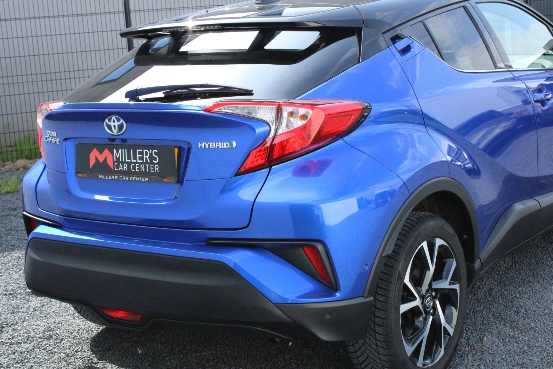 Hoofdafbeelding Toyota C-HR