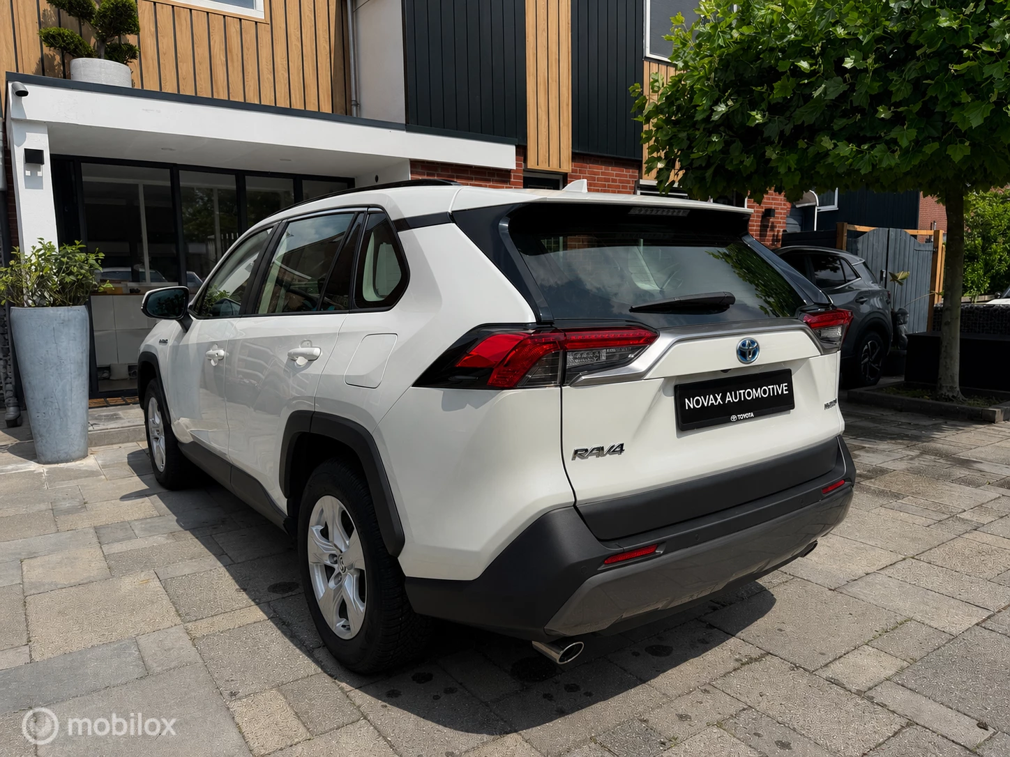 Hoofdafbeelding Toyota RAV4