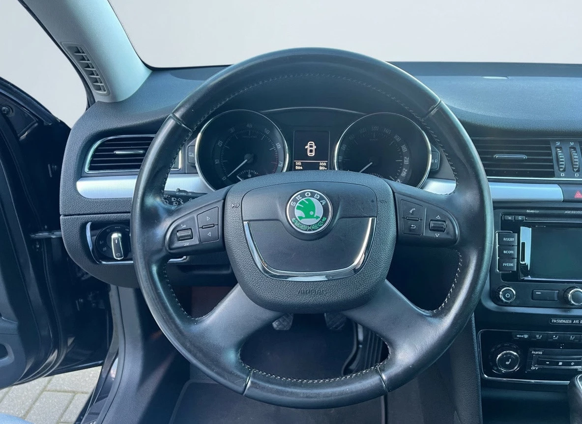 Hoofdafbeelding Škoda Superb