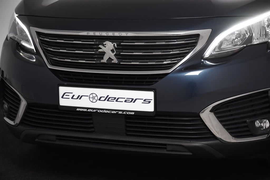 Hoofdafbeelding Peugeot 5008