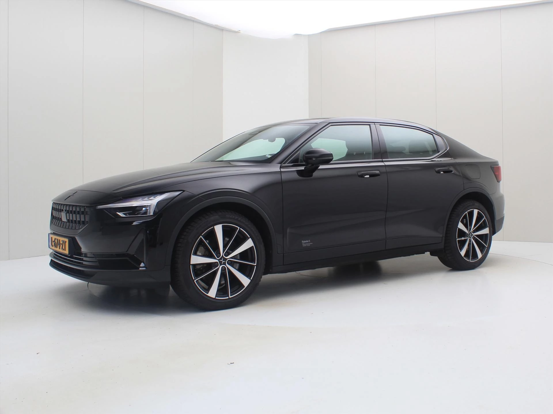Hoofdafbeelding Polestar 2