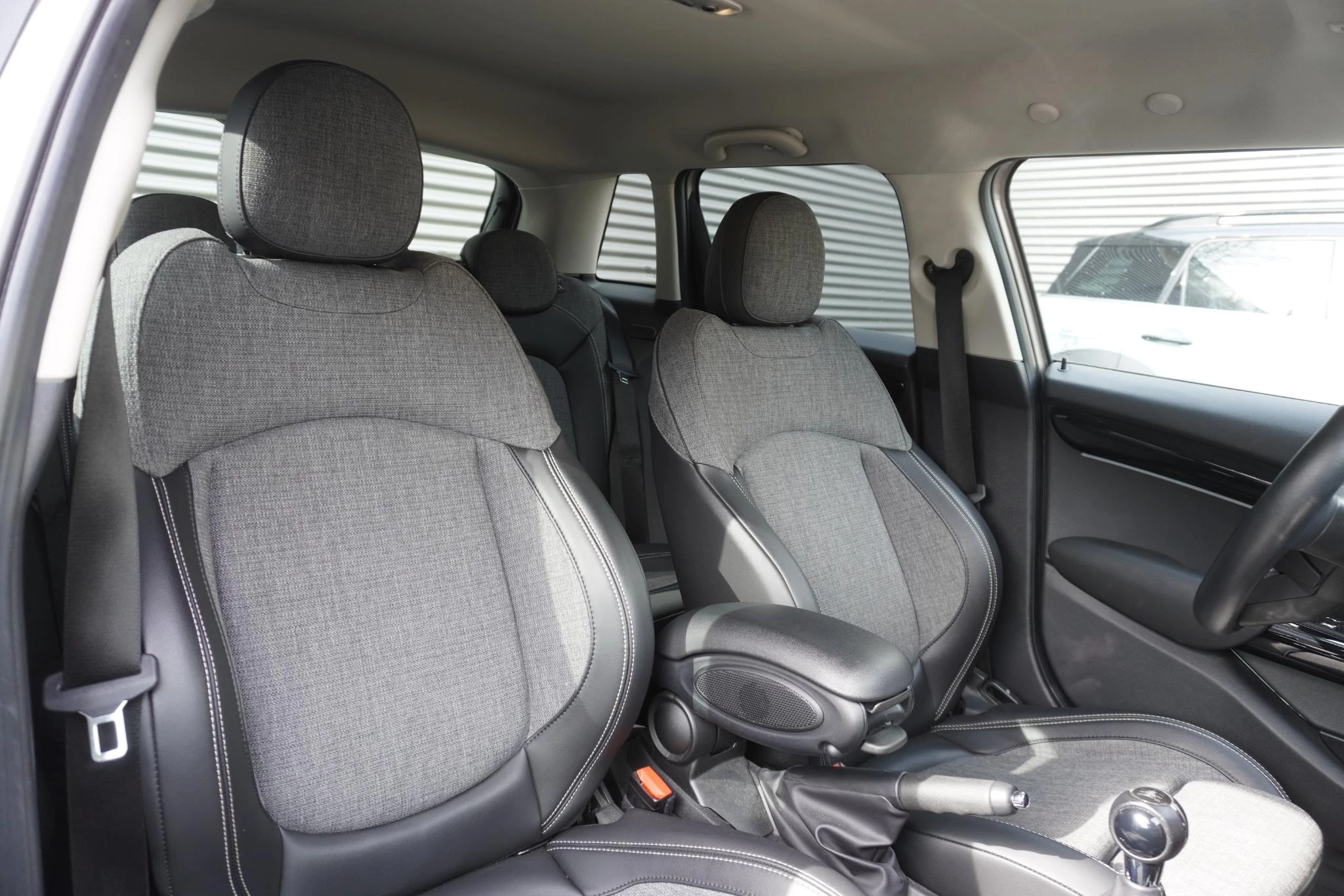 Hoofdafbeelding MINI 5-deurs