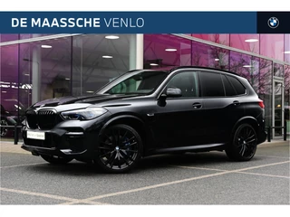 BMW X5 xDrive45e High Executive M Sport Automaat / Panoramadak / Trekhaak / Laserlight / Soft-Close / Head-Up / Parking Assistant Plus / Adaptief onderstel