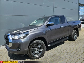 Hoofdafbeelding Toyota Hilux Toyota HiLux 2.8 D-4D Xtra Cab 3500 KG Nieuwstaat navi camera  204 PK
