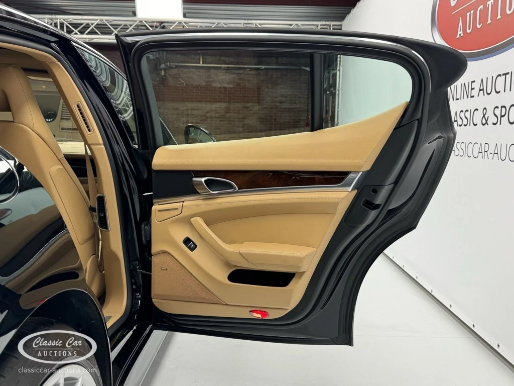 Hoofdafbeelding Porsche Panamera