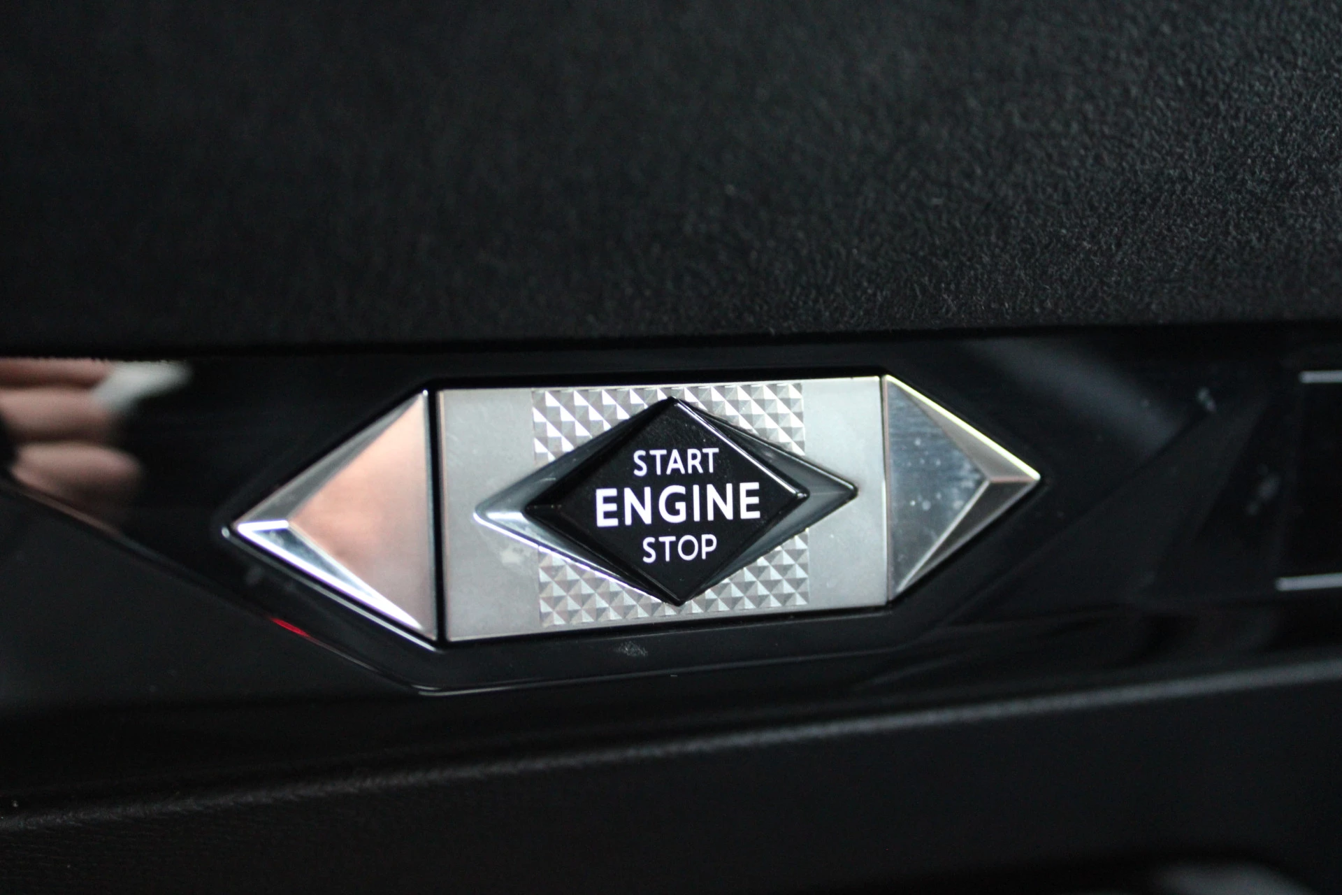 Hoofdafbeelding DS DS 4