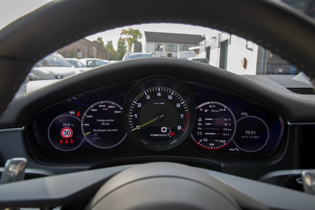 Hoofdafbeelding Porsche Panamera