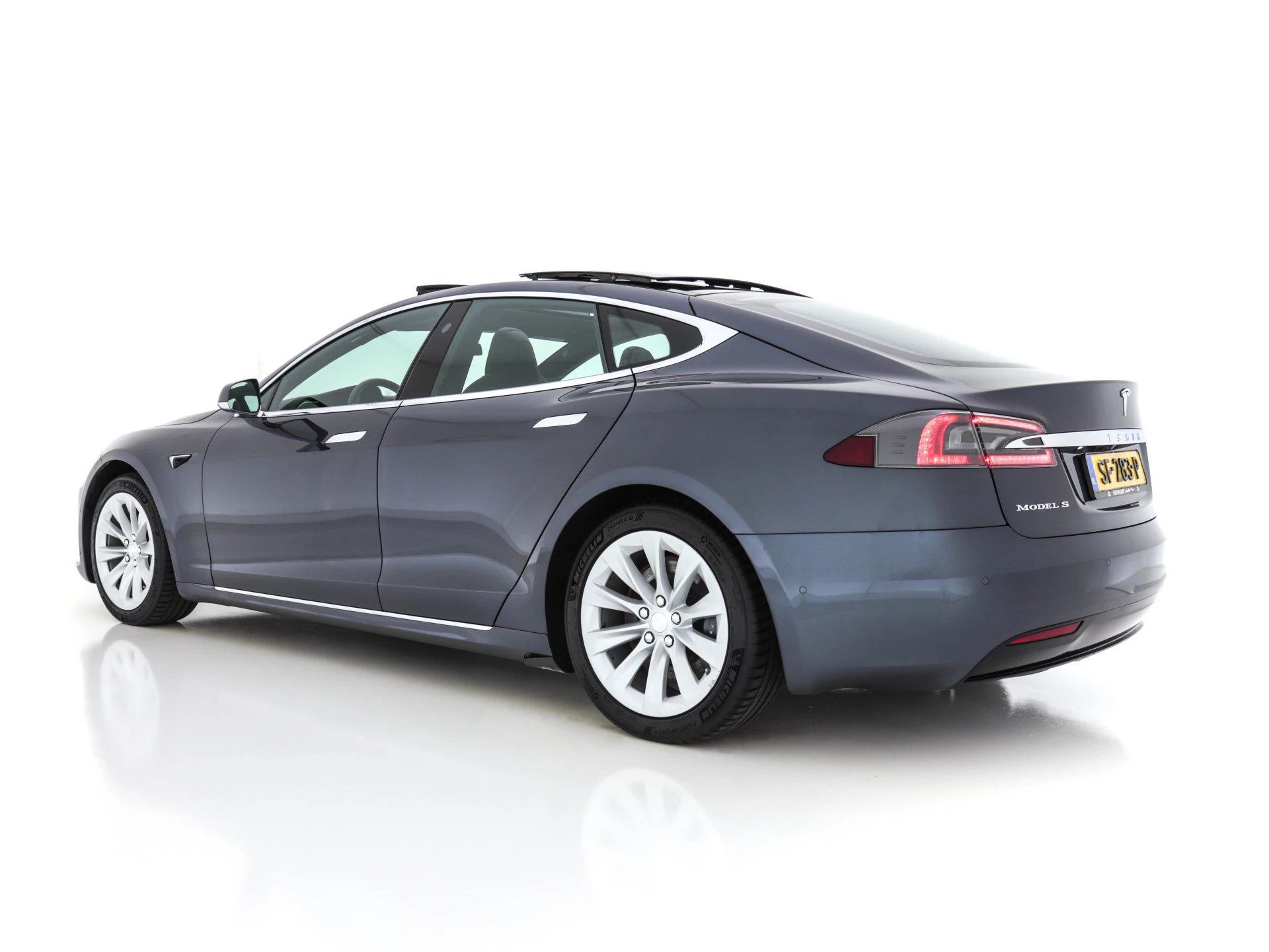 Hoofdafbeelding Tesla Model S