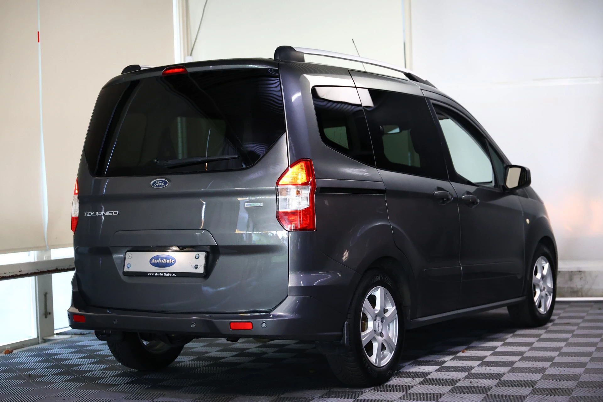 Hoofdafbeelding Ford Tourneo Courier