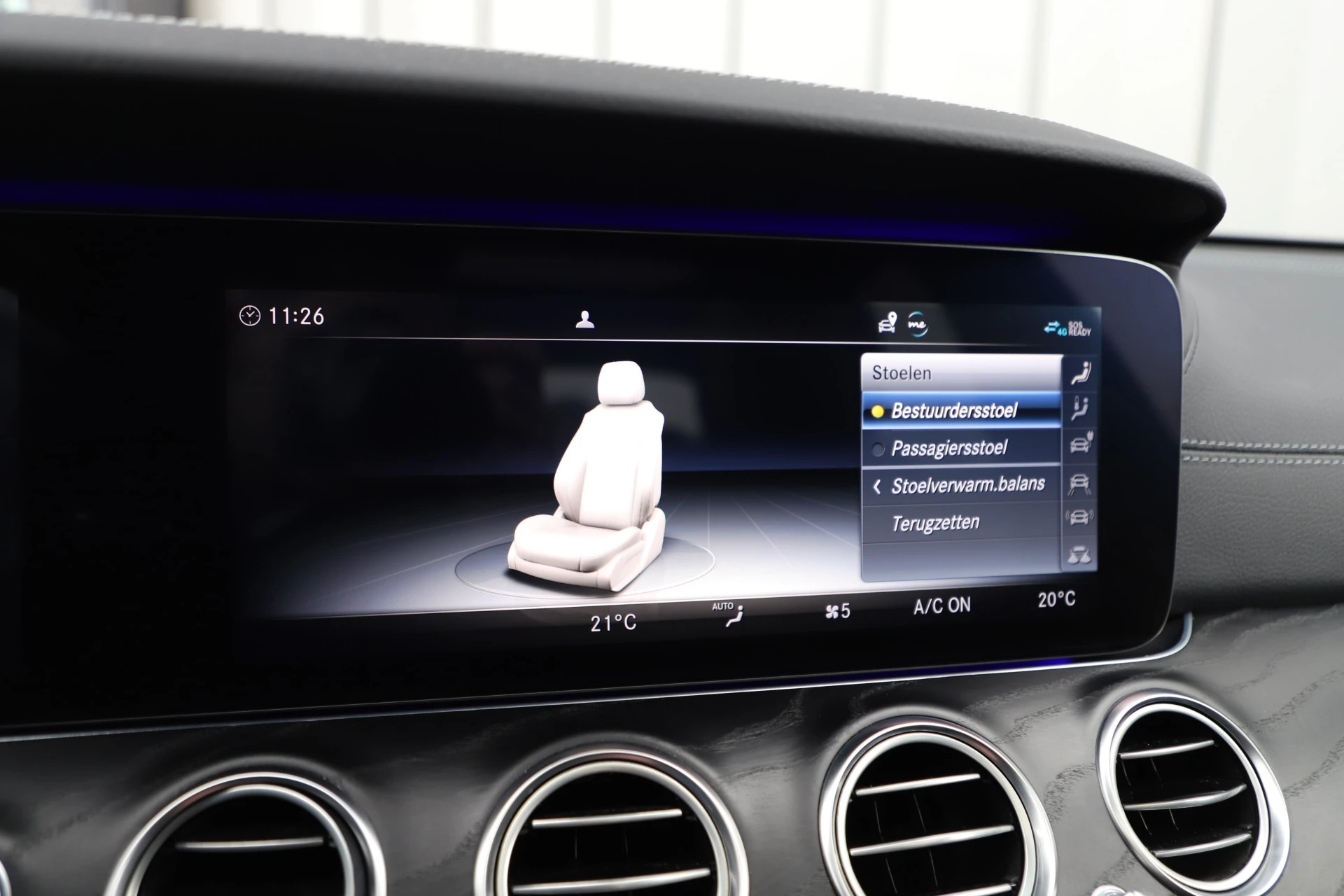 Hoofdafbeelding Mercedes-Benz E-Klasse