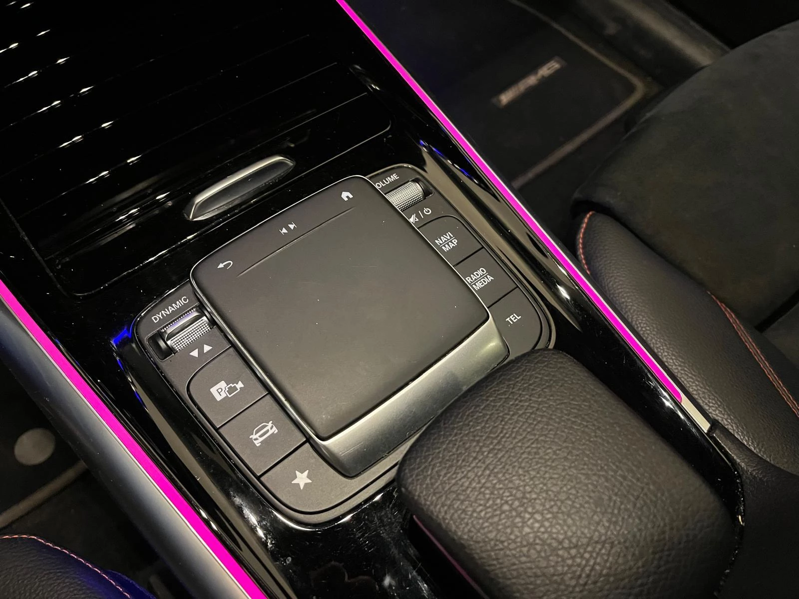 Hoofdafbeelding Mercedes-Benz EQA