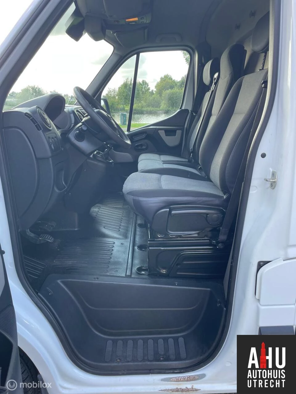 Hoofdafbeelding Nissan NV400