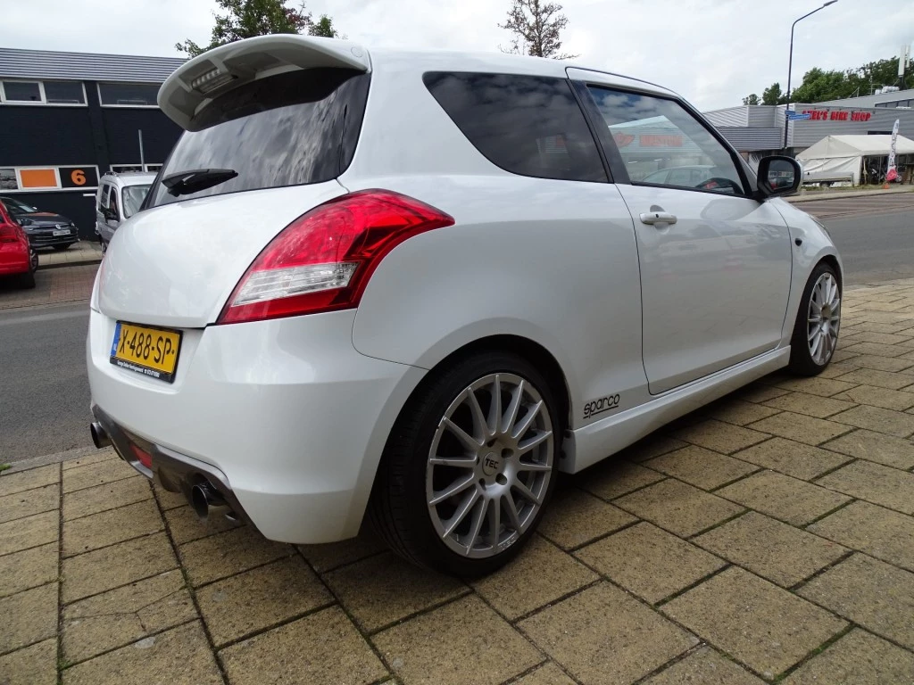 Hoofdafbeelding Suzuki Swift