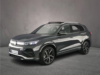 Hoofdafbeelding Volkswagen Tiguan Volkswagen Tiguan R-Line Edition 1.5 TSI eHybrid 272pk DSG Automaat, Trekhaak, Panoramadak, Adaptive cruise control, Achteruitrijcamera, Elektrische achterklep