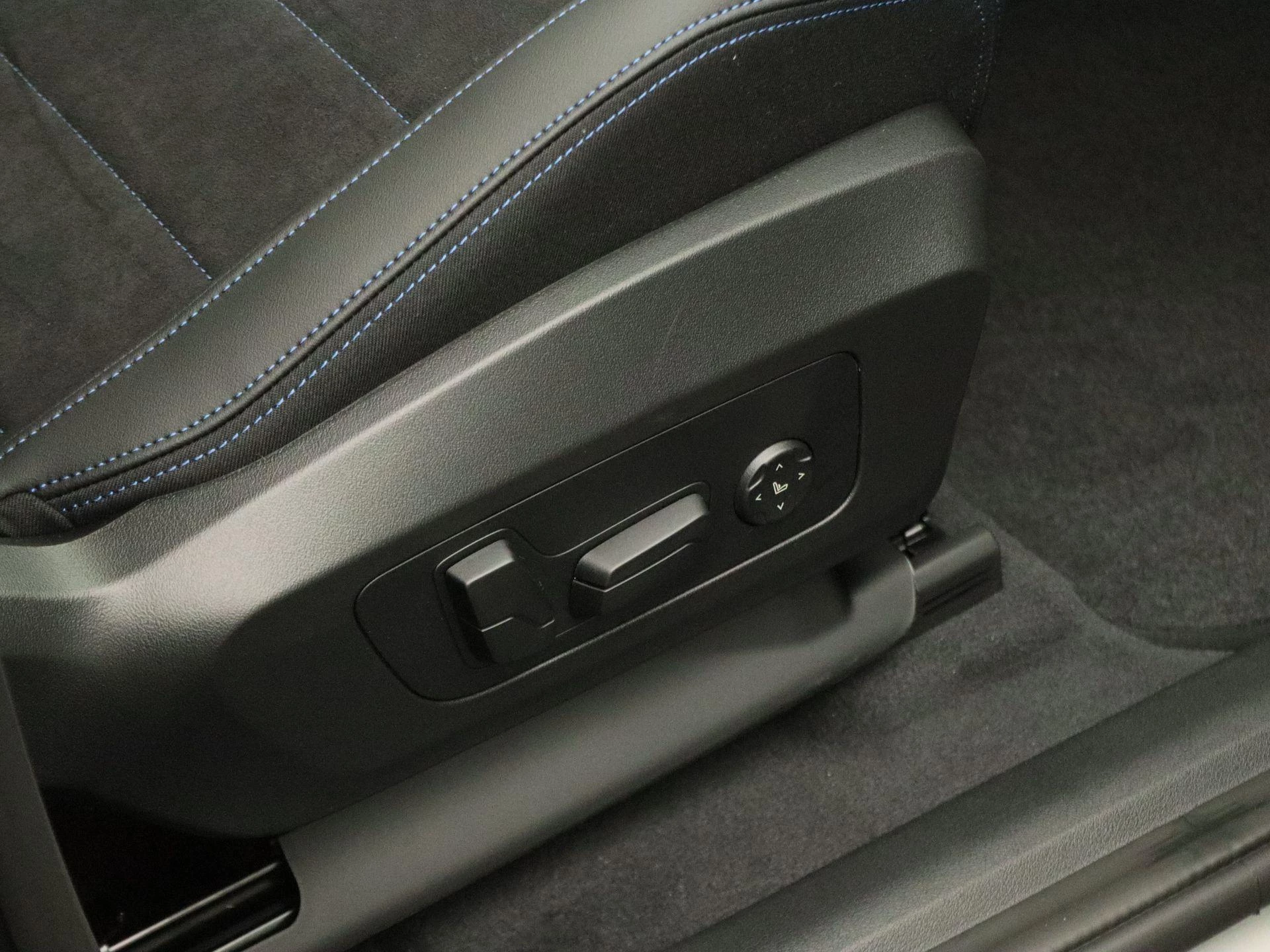 Hoofdafbeelding BMW iX1