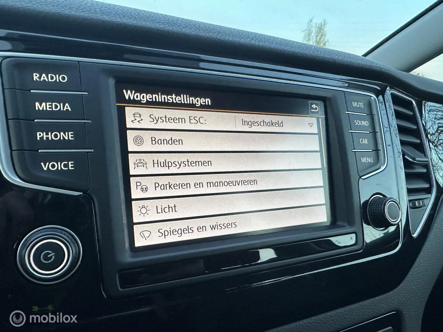 Hoofdafbeelding Volkswagen Golf Sportsvan