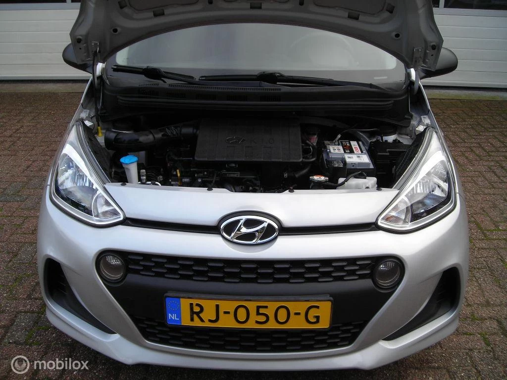 Hoofdafbeelding Hyundai i10