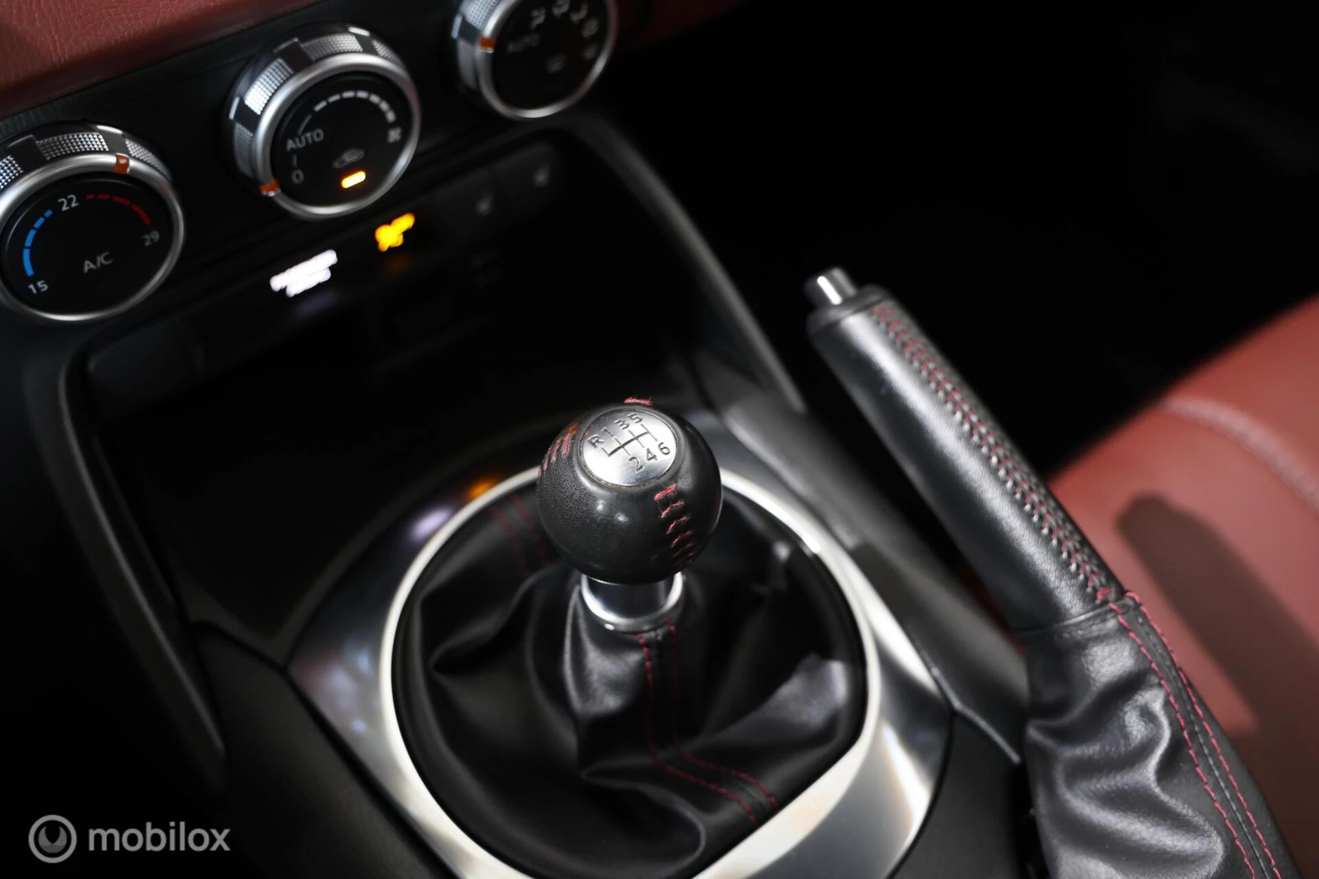 Hoofdafbeelding Mazda MX-5