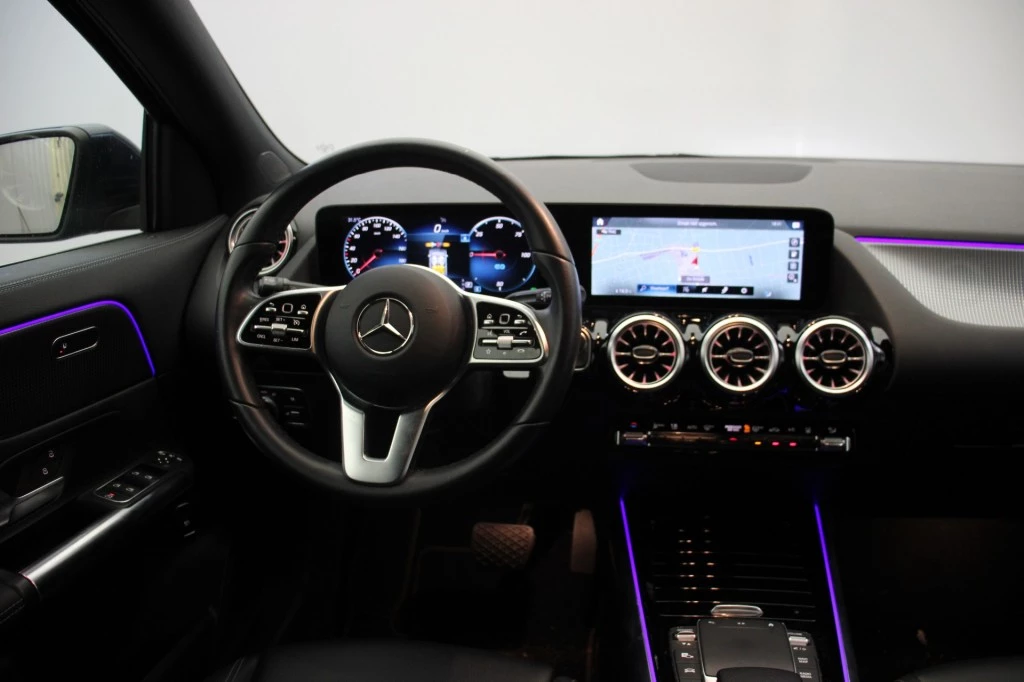 Hoofdafbeelding Mercedes-Benz EQA