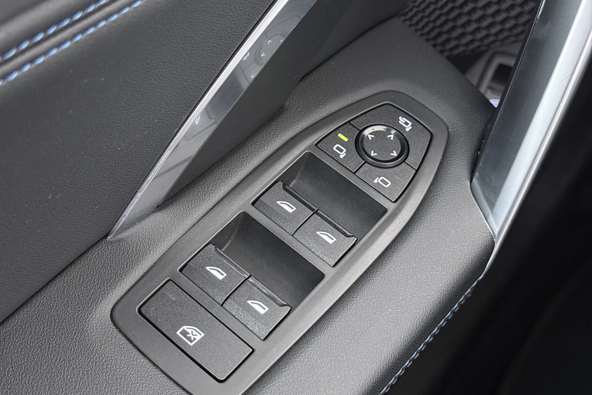 Hoofdafbeelding BMW iX1