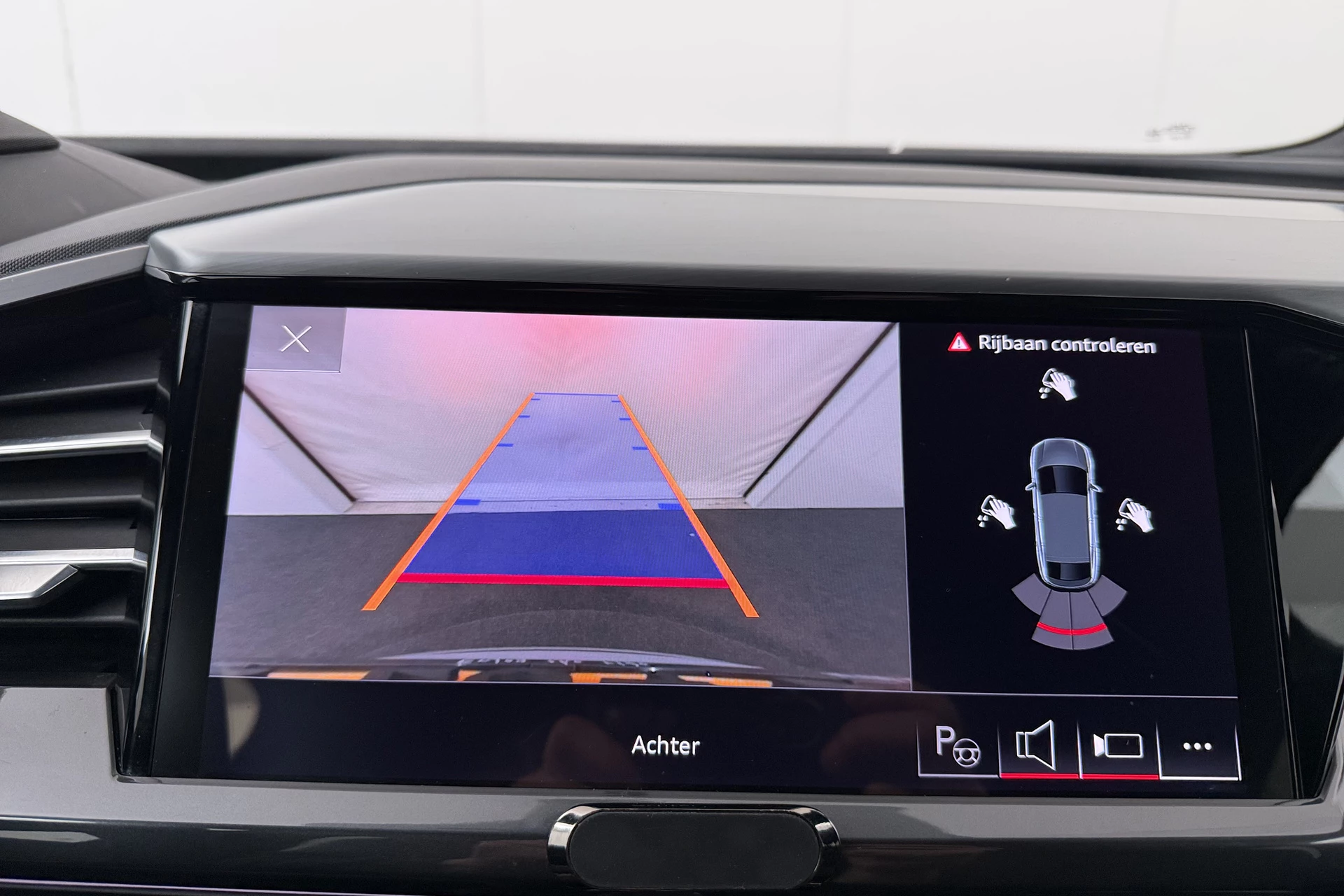 Hoofdafbeelding Audi Q4 Sportback e-tron