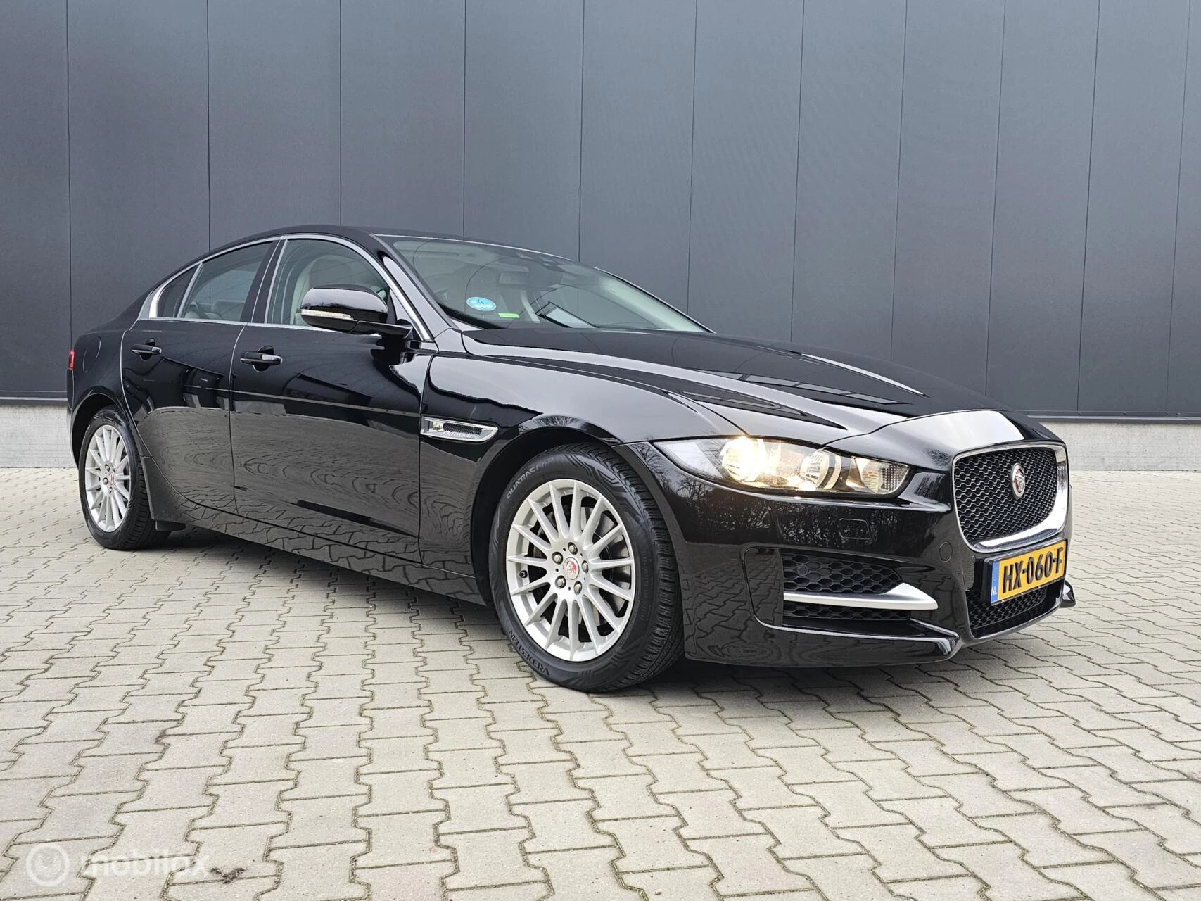 Hoofdafbeelding Jaguar XE