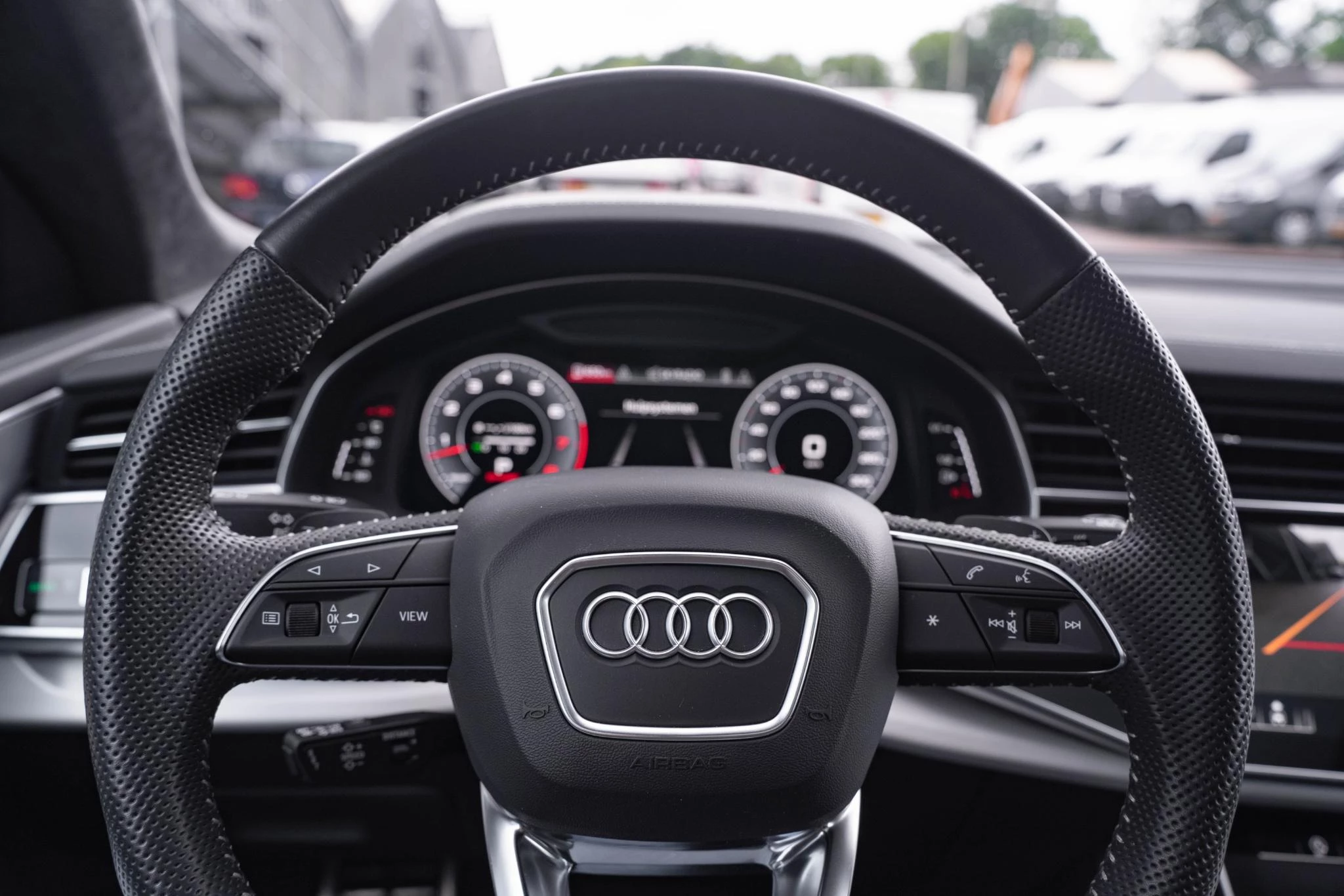 Hoofdafbeelding Audi Q8