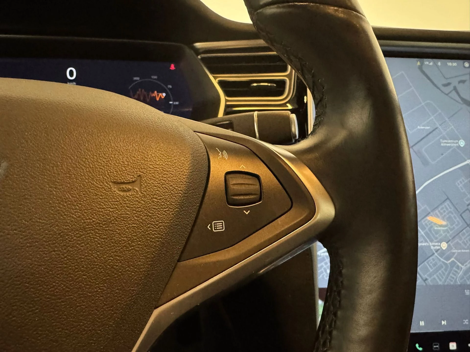 Hoofdafbeelding Tesla Model S