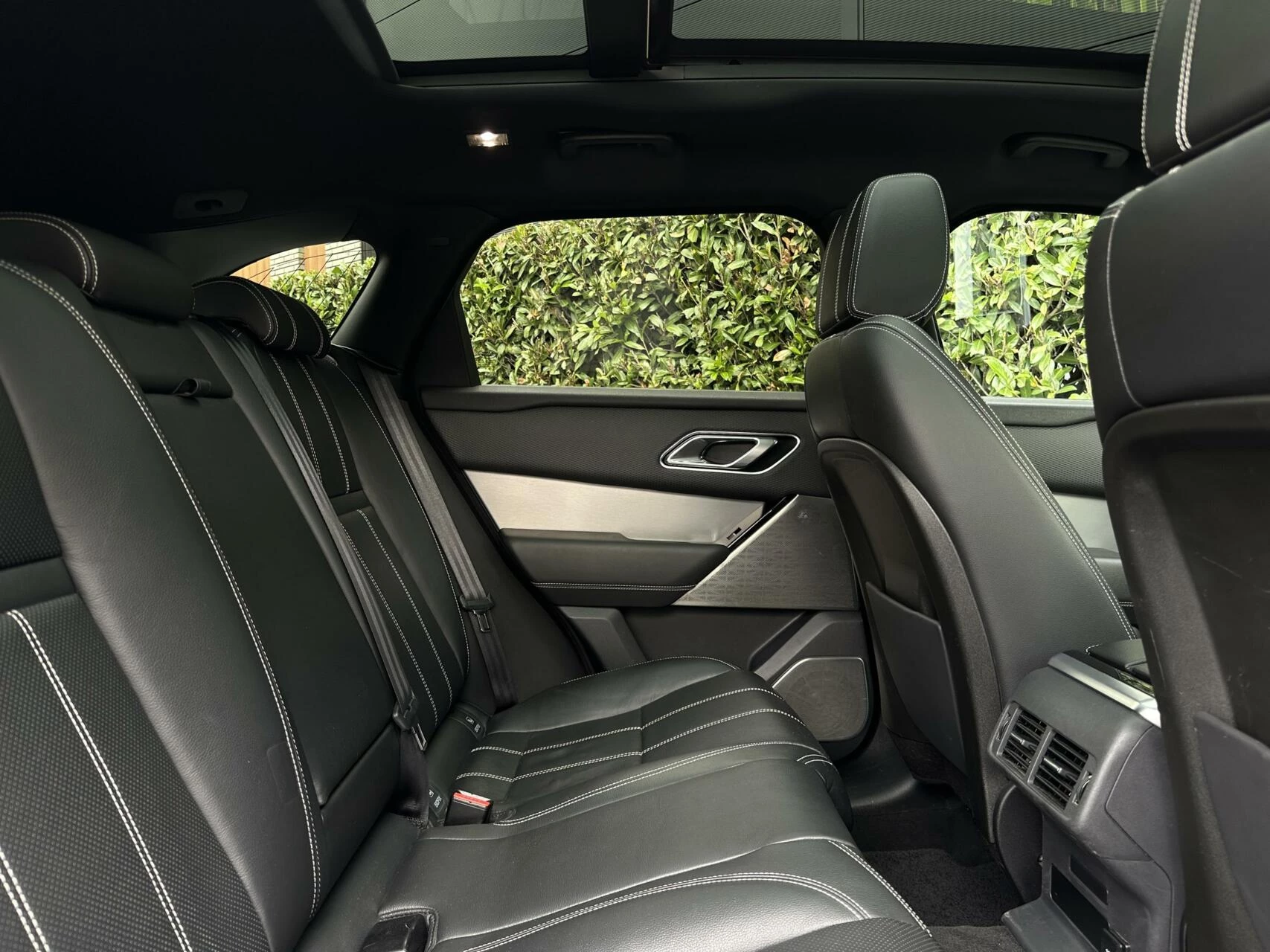 Hoofdafbeelding Land Rover Range Rover Velar