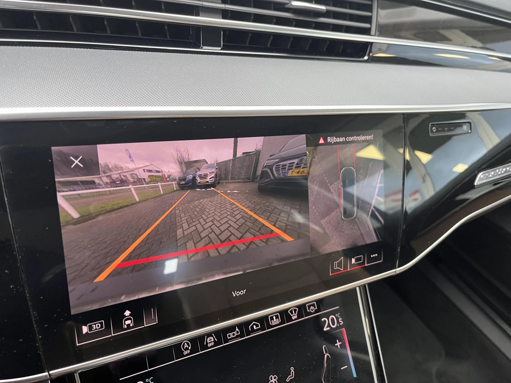 Hoofdafbeelding Audi A8