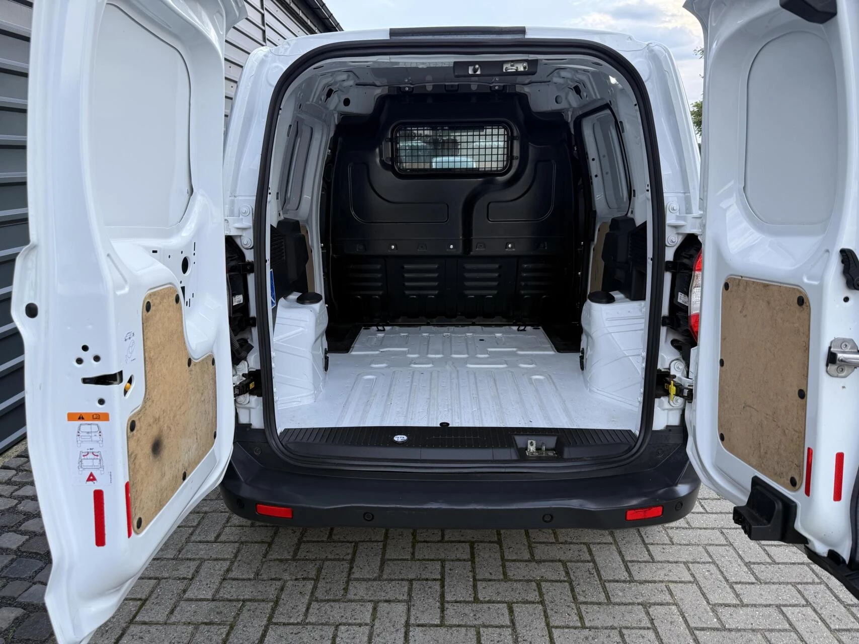 Hoofdafbeelding Ford Transit Courier