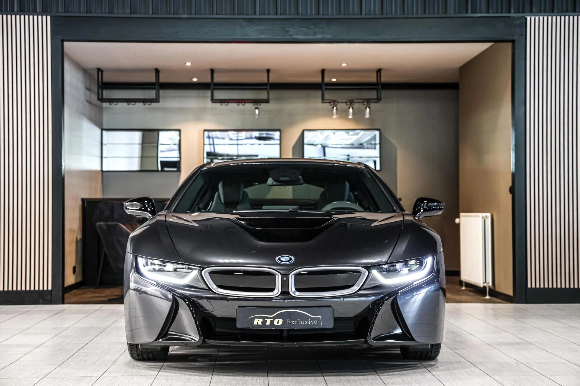 Hoofdafbeelding BMW i8