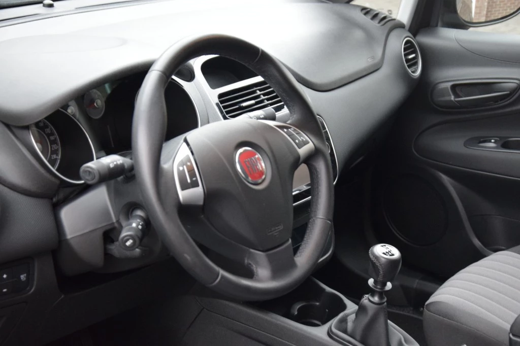 Hoofdafbeelding Fiat Punto