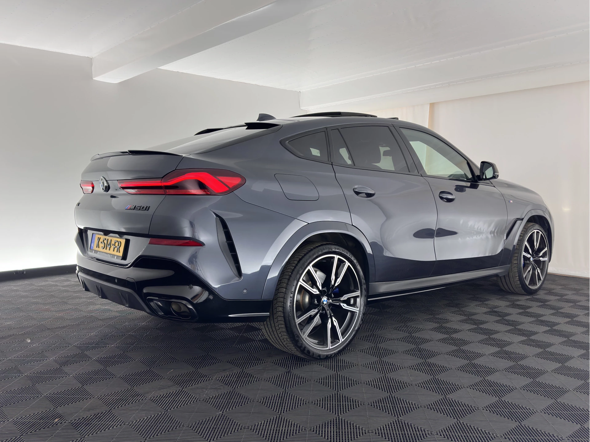 Hoofdafbeelding BMW X6