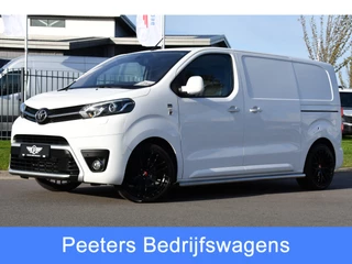 Hoofdafbeelding Toyota ProAce Toyota ProAce 2.0 D-4D GR Sport Edition 360 Camera, Cruise, Carplay, Head-up, 177pk, 2 x Schuifdeur, Trekhaak, Stoelverwarming, Automaat, Uniek!