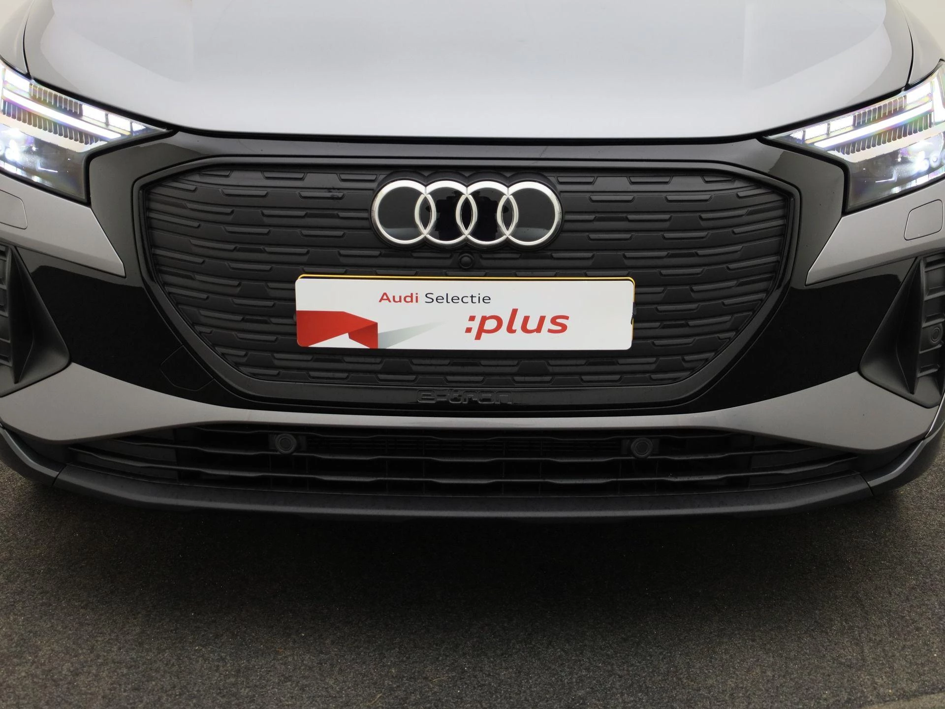 Hoofdafbeelding Audi Q4 Sportback e-tron