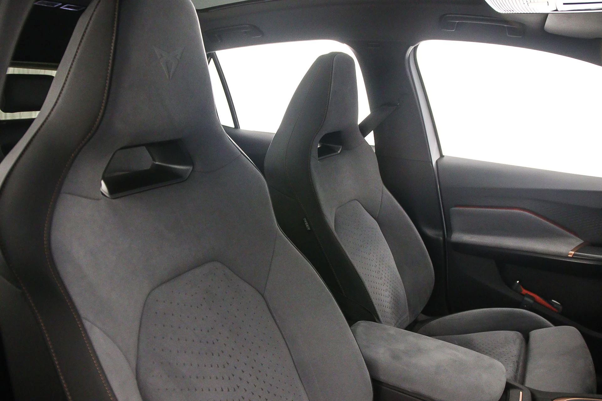 Hoofdafbeelding CUPRA Born