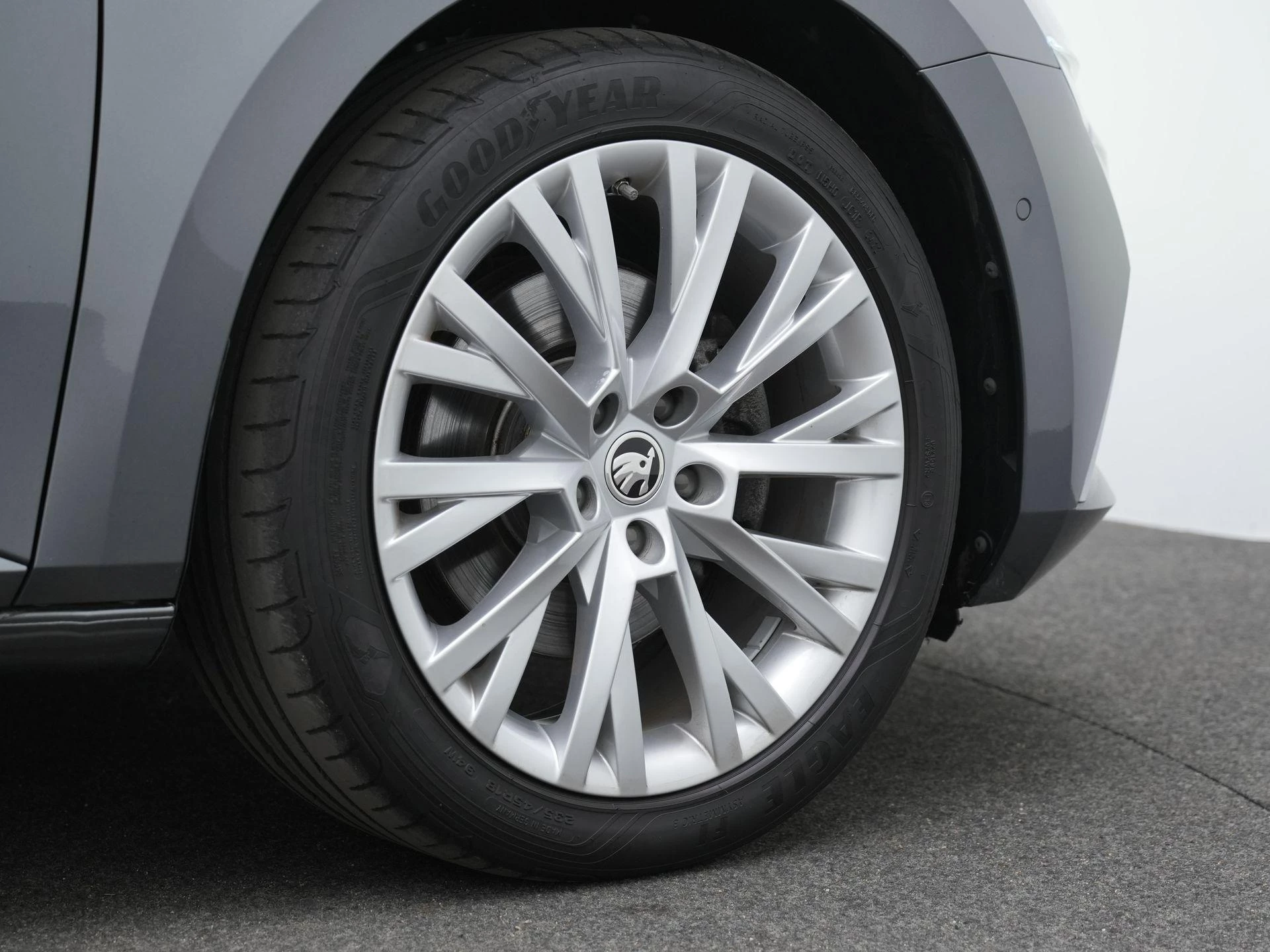 Hoofdafbeelding Škoda Superb